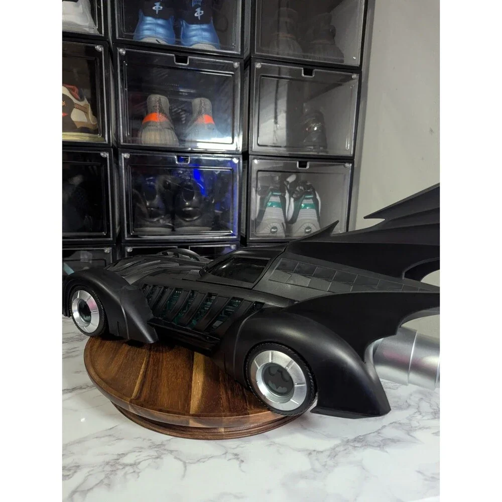 Alfred Pennyworth & Batmobile – Batman Forever Vehicle + 7